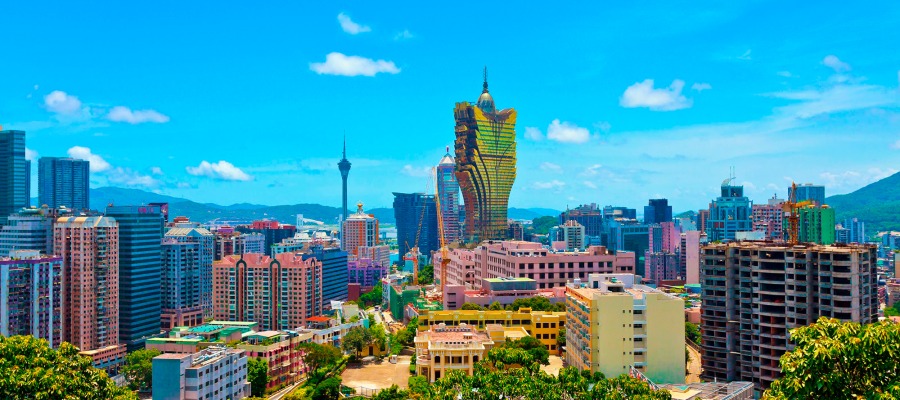 Your Guide to Tourism in Macau: Gambling, Culture, History 